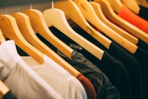 ¿Cuáles son los mejores proveedores chinos de ropa imitación?